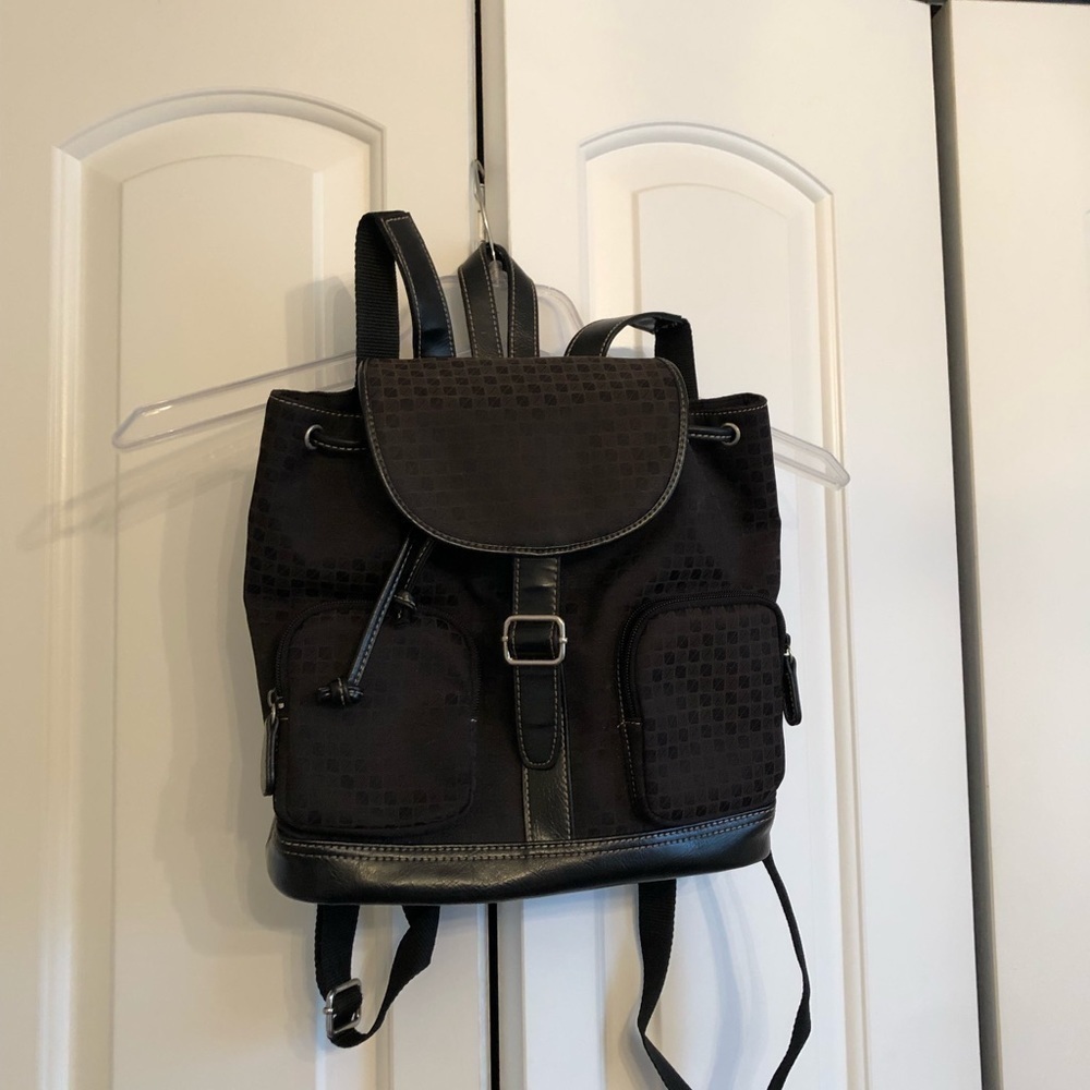 Nine&Co backpack - Picture 3 of 10
